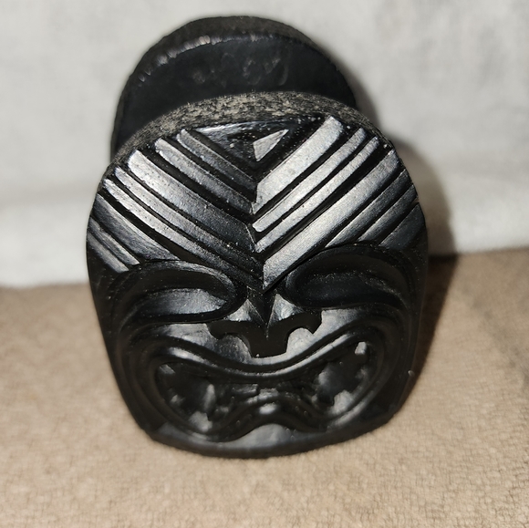 Hawaiian CoCo Joe Tiki Lava Signed and Numbered Napkin Holder - Picture 7 of 10
